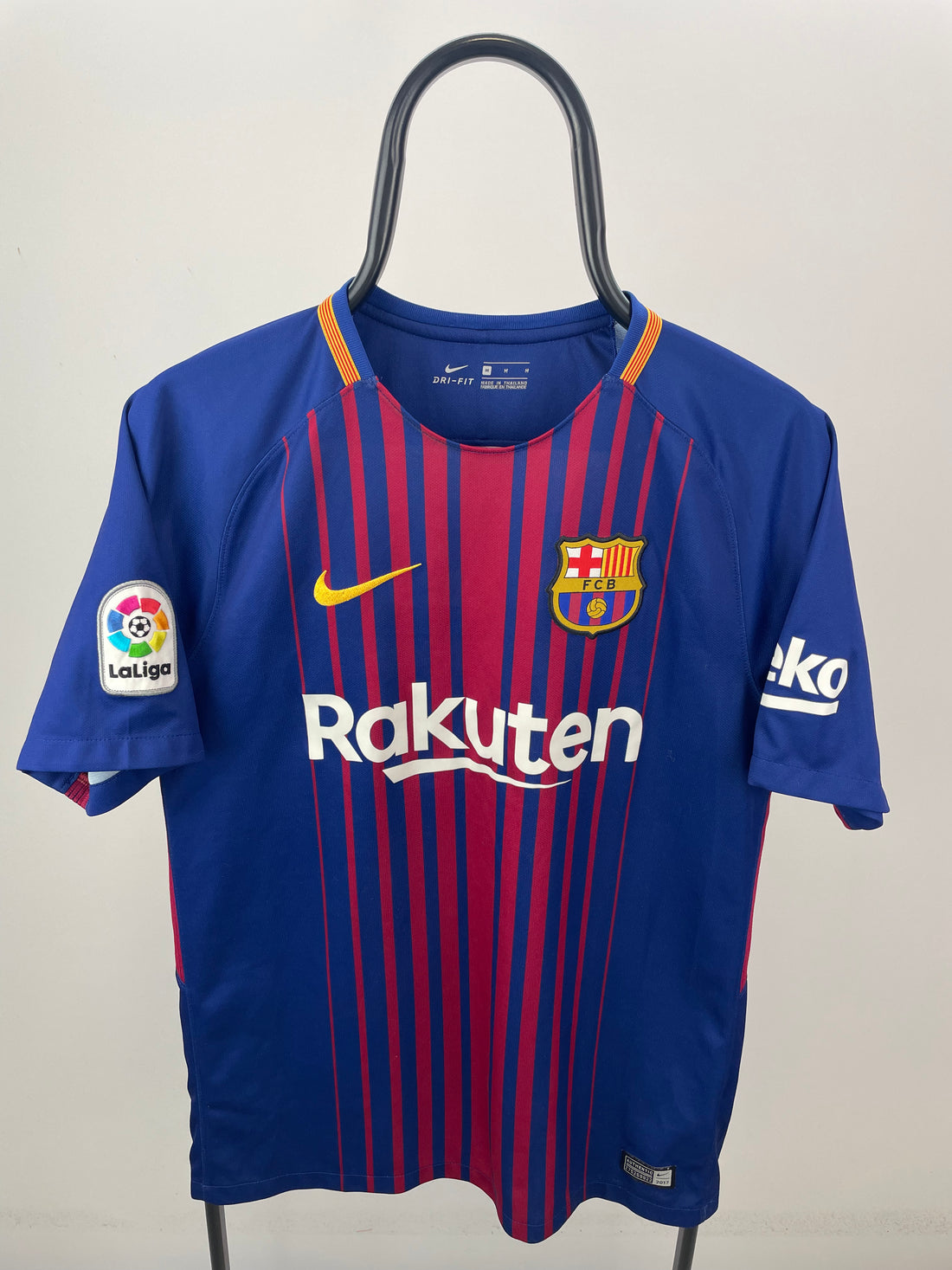 Andres Iniesta FC Barcelona 17/18 - M