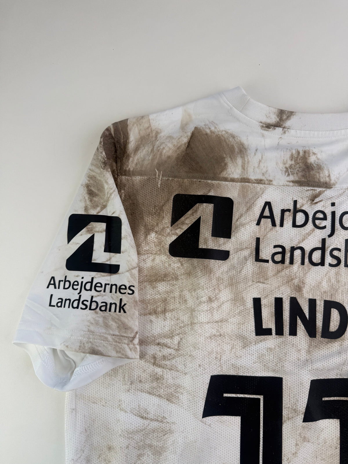 Alexander Lind FCN 21/22 Pride Matchworn