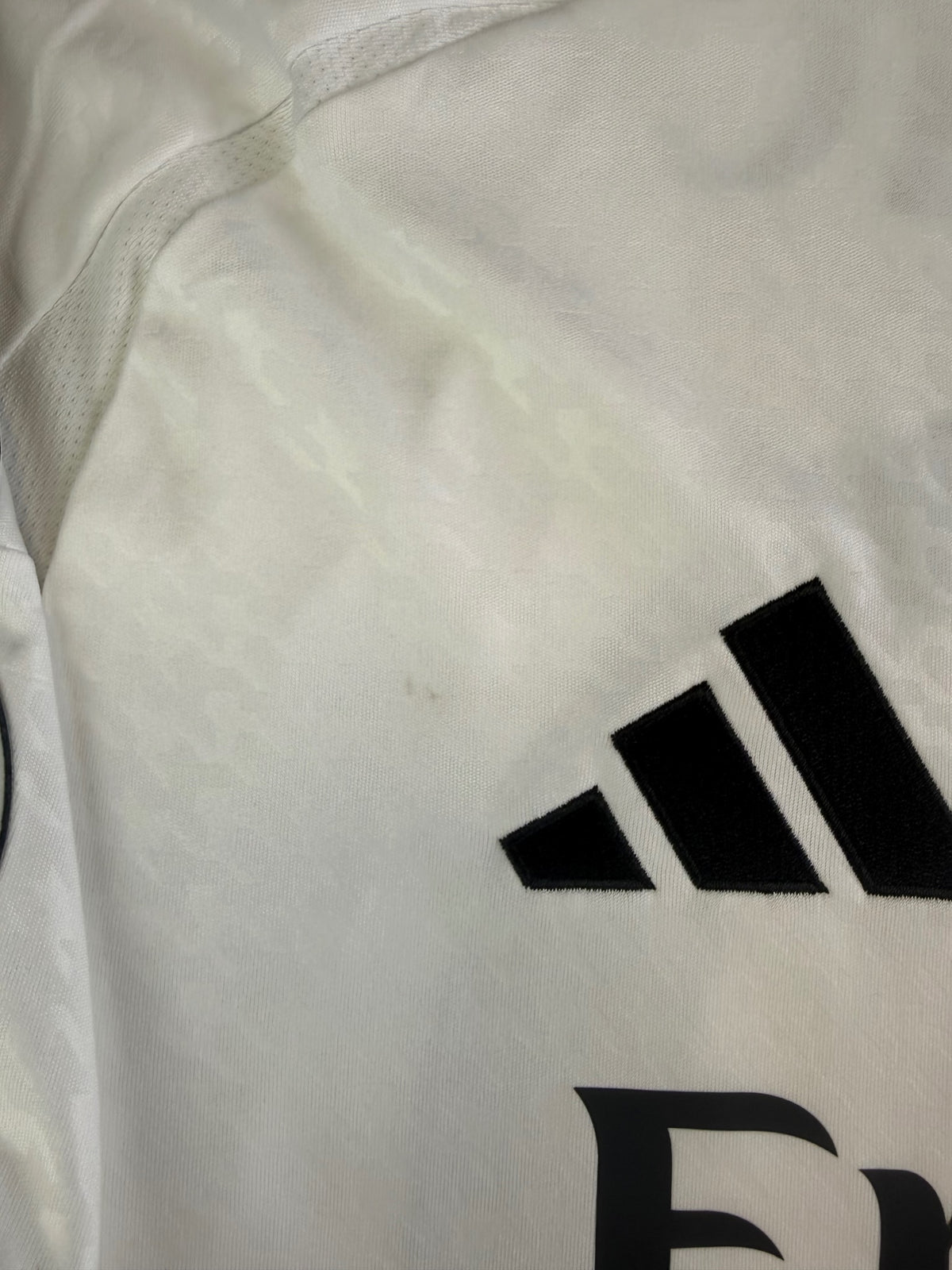 Luka Modrić Real Madrid 24/25 - XL · detalje
