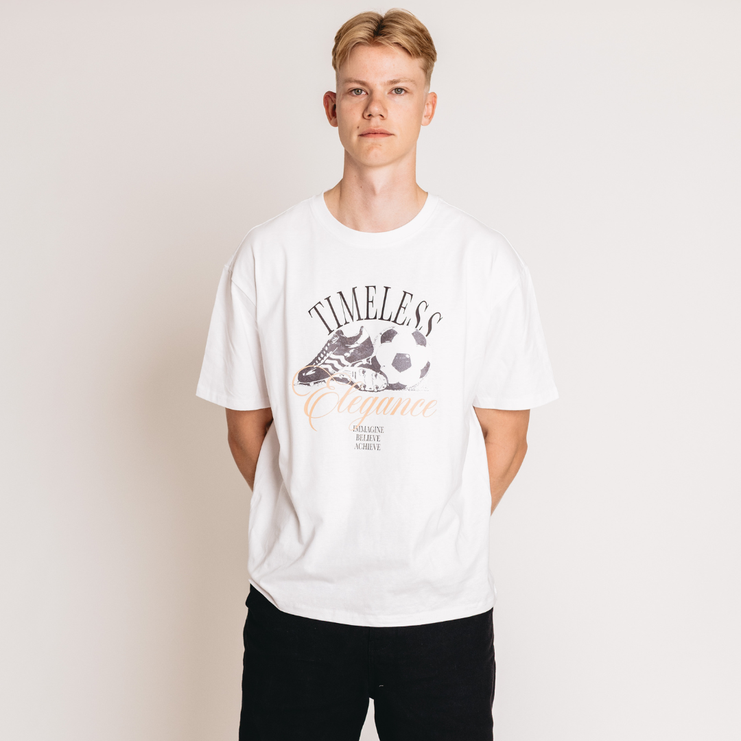 Zeitloses Oversize-T-Shirt