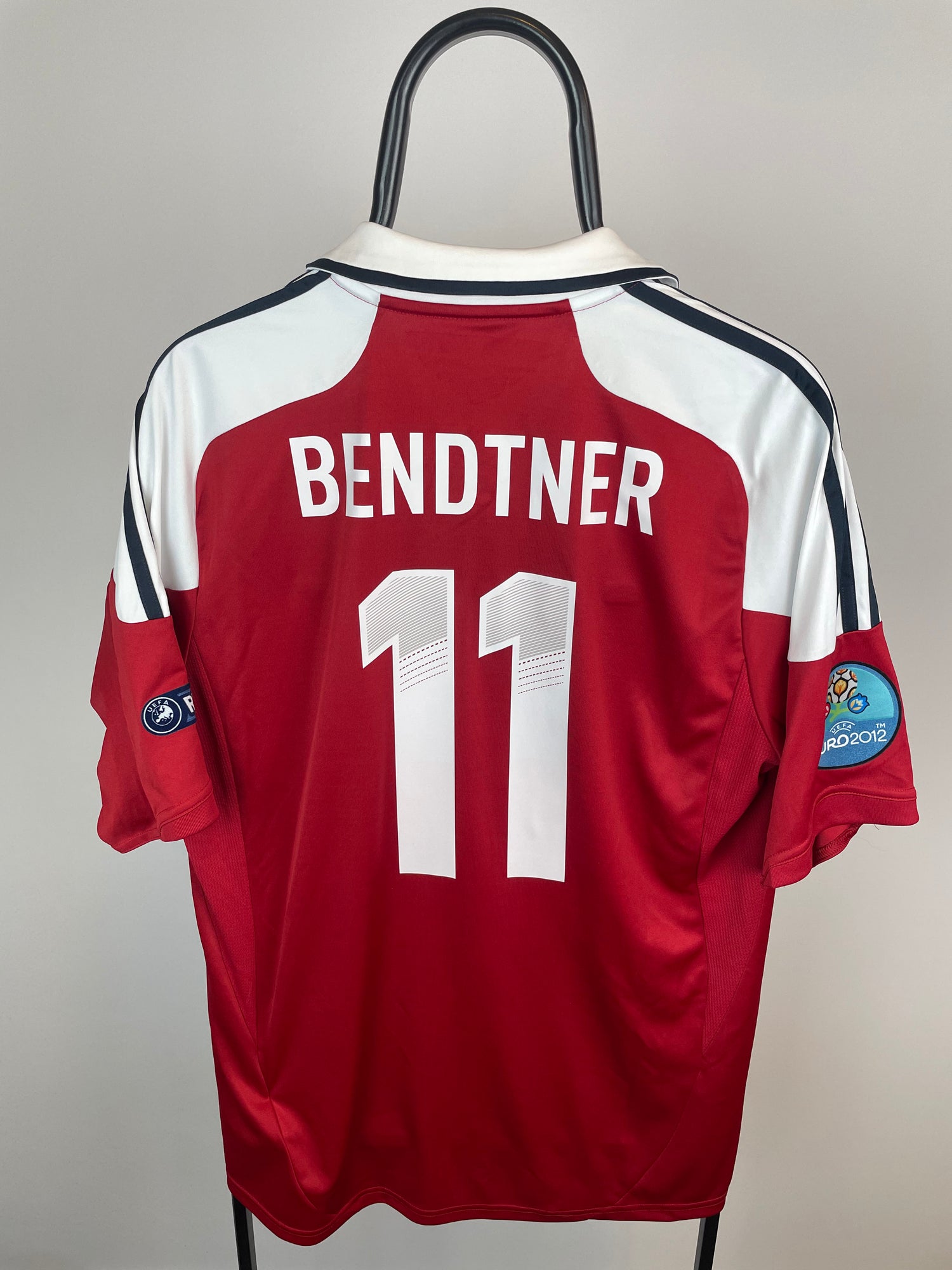 Nicklas Bendtner Dänemark 12/14 Heimtrikot – L