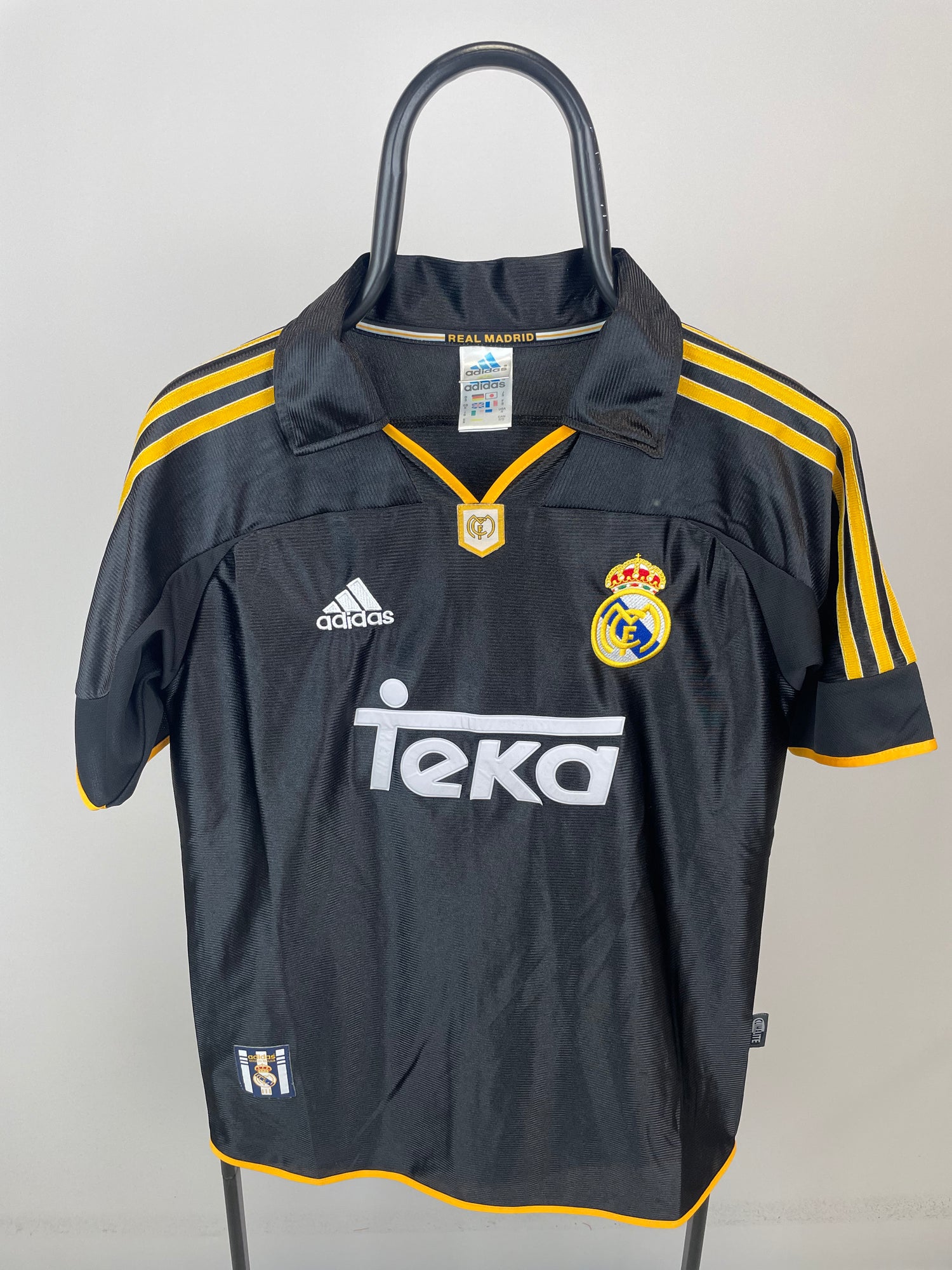 Real Madrid 00/01 ude - S