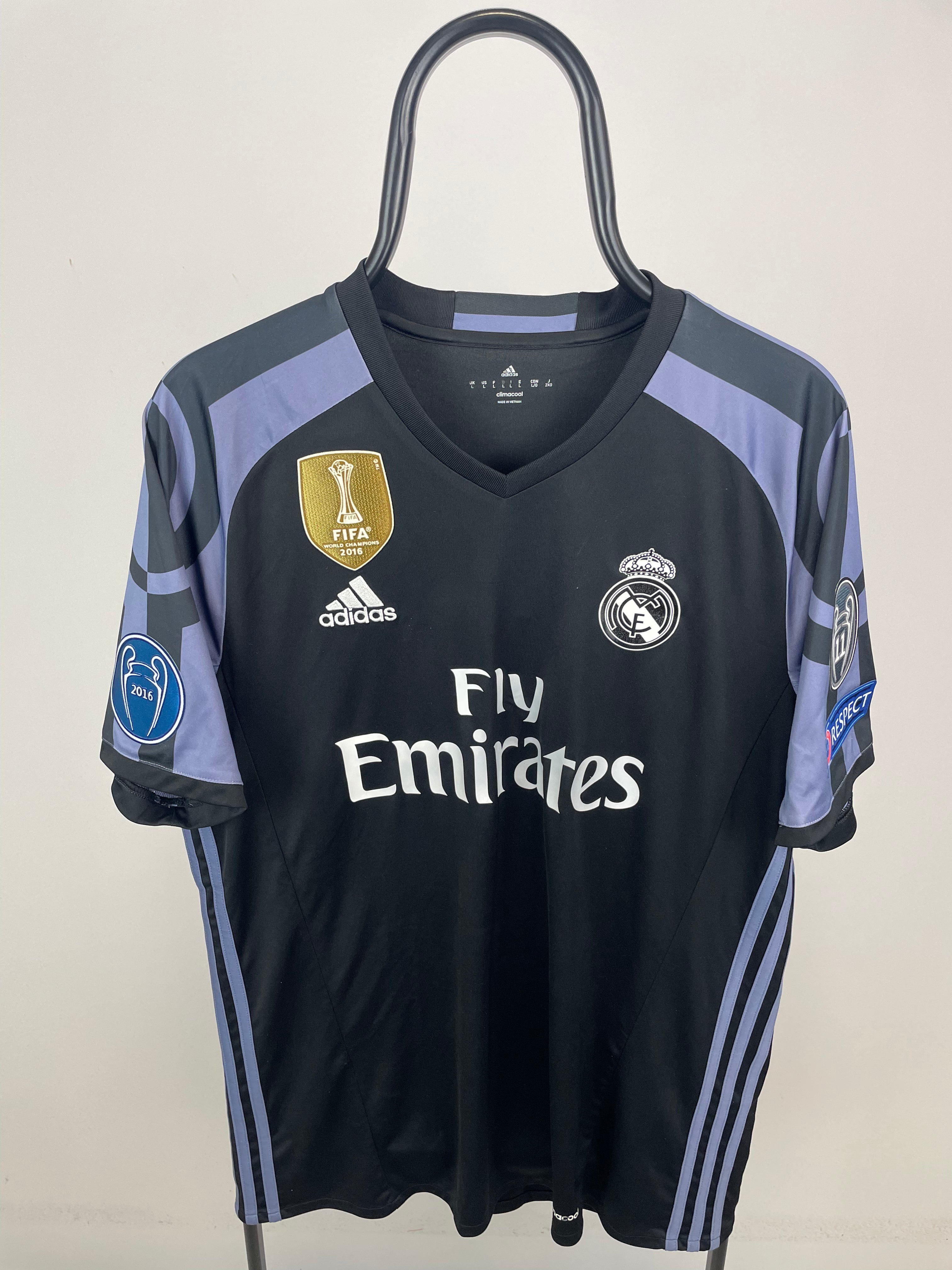 Cristiano Ronaldo Real Madrid 16/17 3. Trikot – L