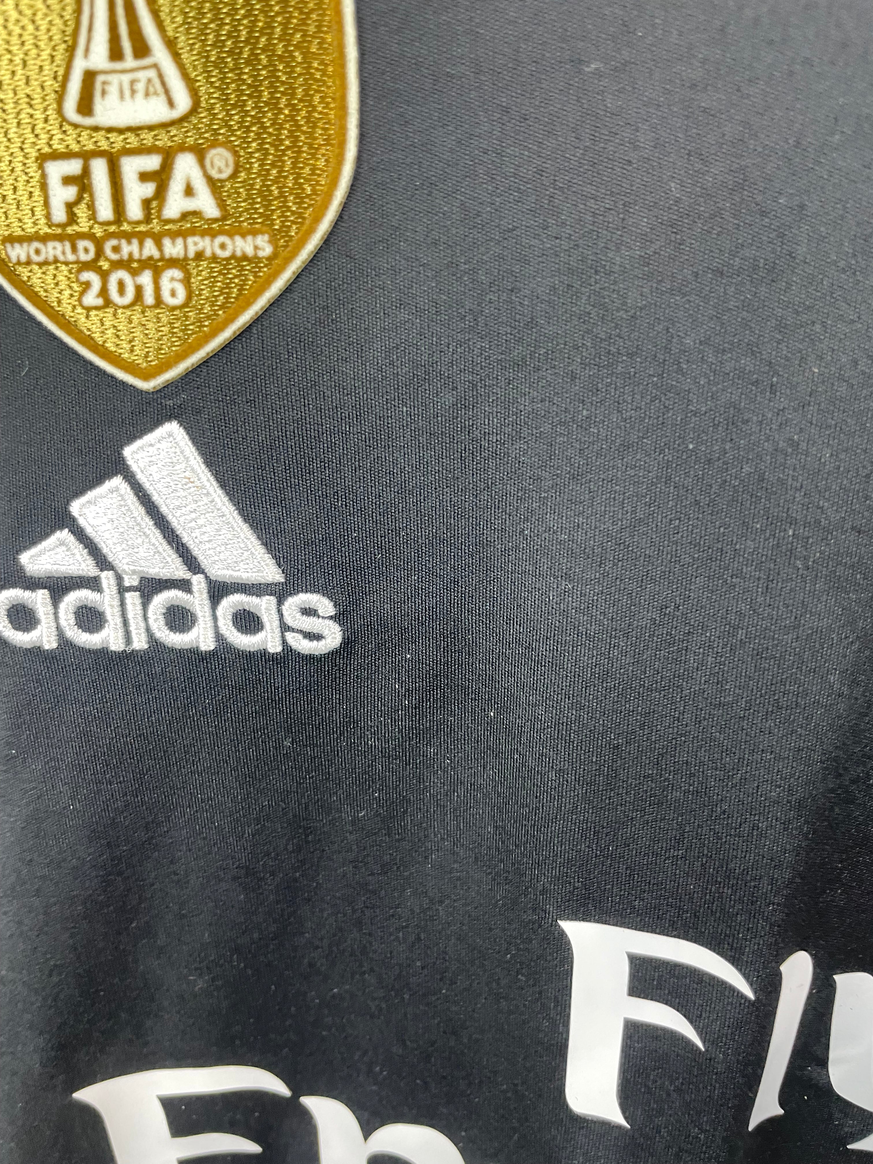 Cristiano Ronaldo Real Madrid 16/17 3. Trikot – L