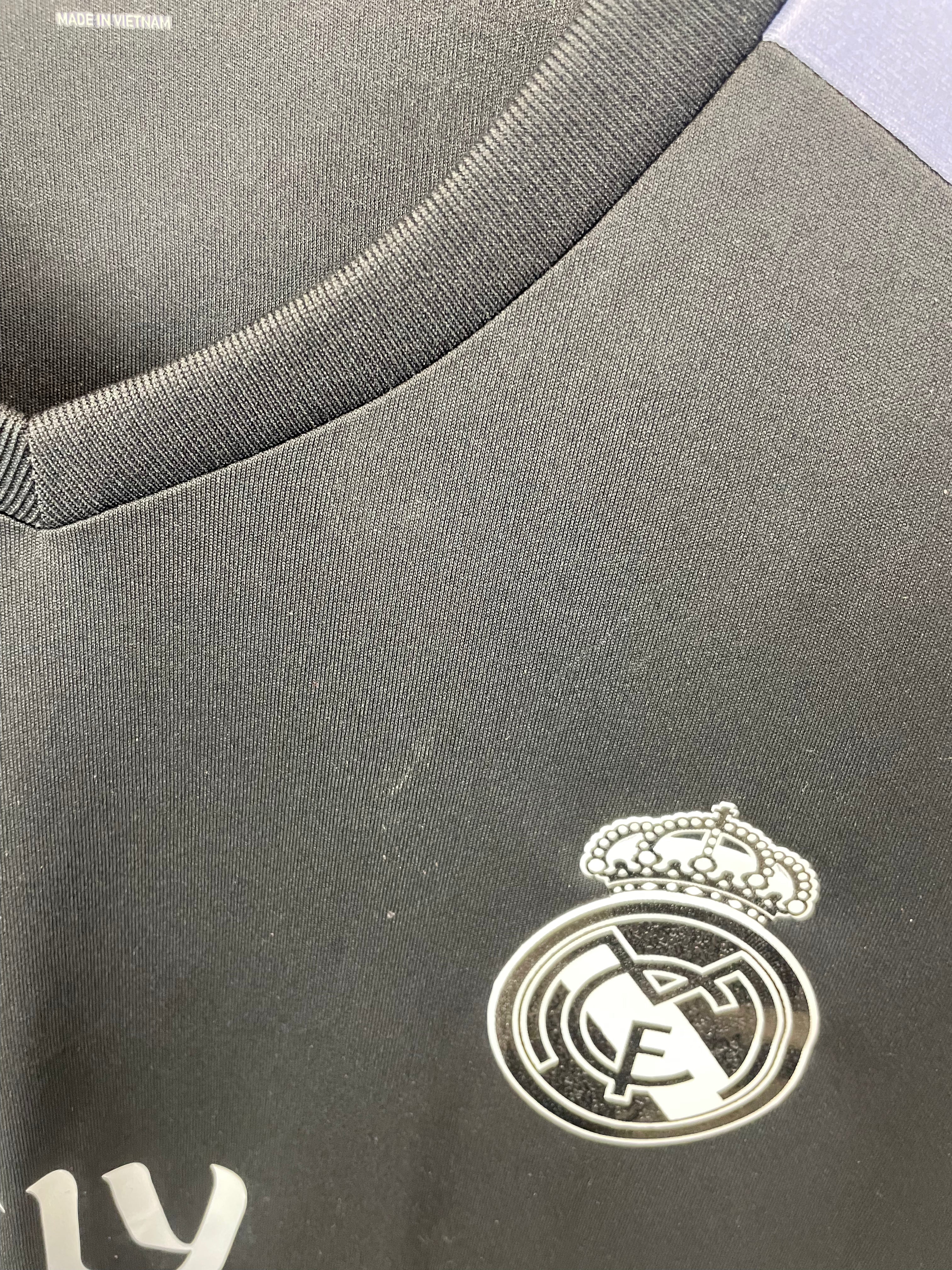 Cristiano Ronaldo Real Madrid 16/17 3. Trikot – L