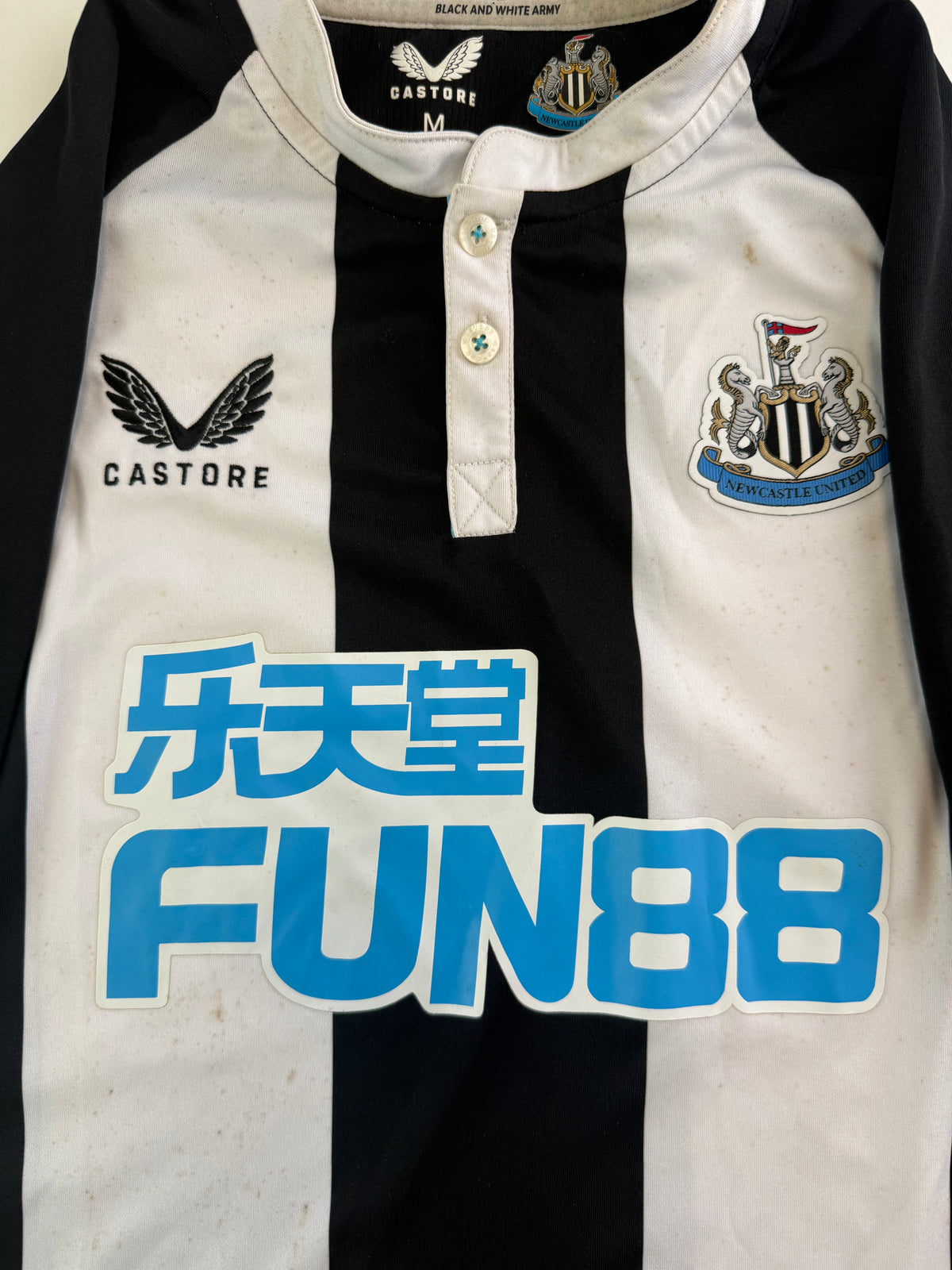 Newcastle 21/22 - M