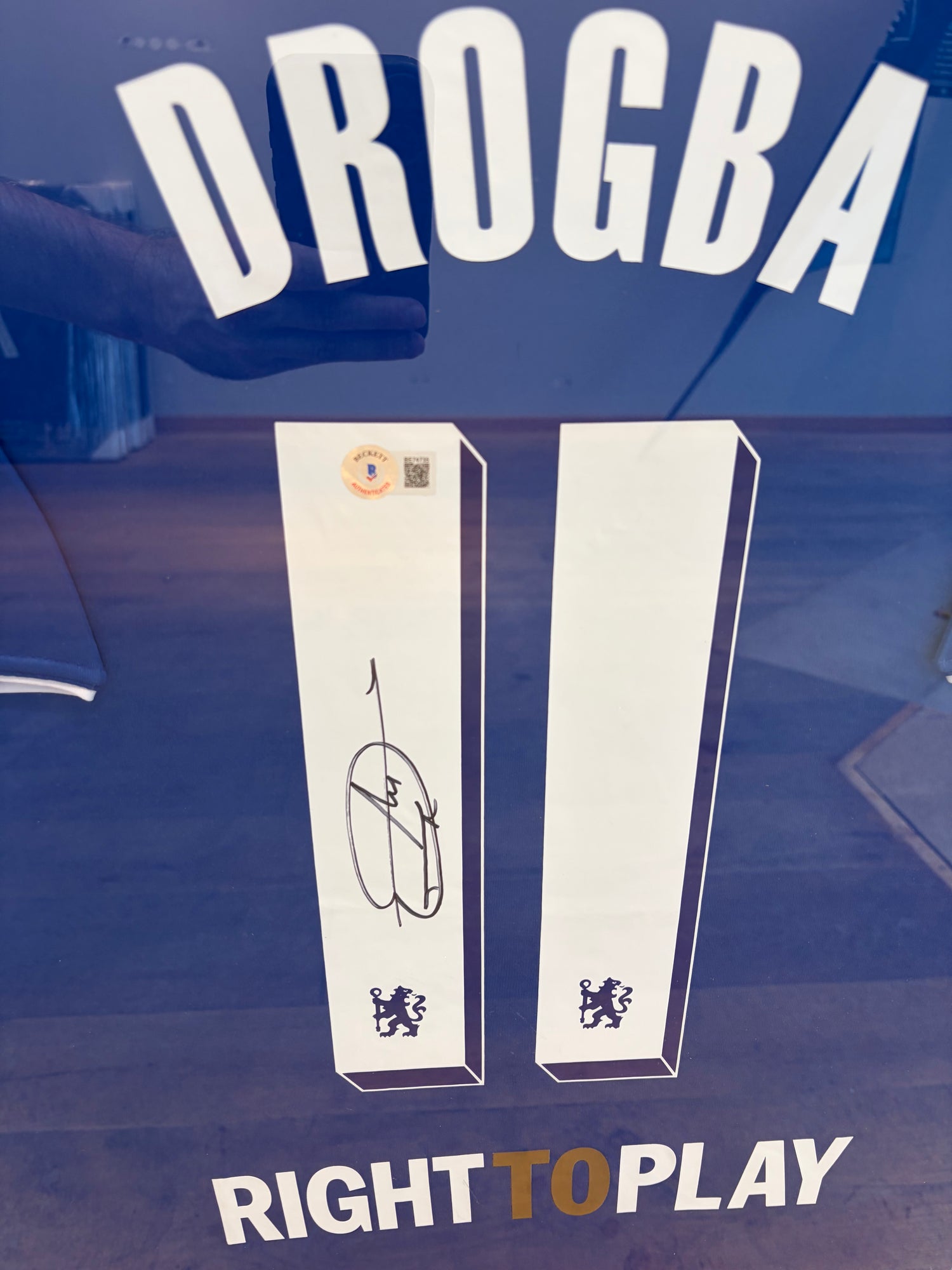 Didier Drogba Chelsea 11/12 SIGNIERT