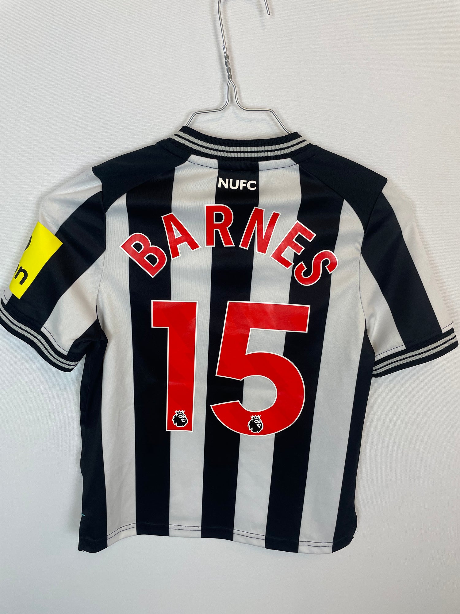 Harvey Barnes Newcastle United 23/24 hjemmebanetrøje - 9/10 år