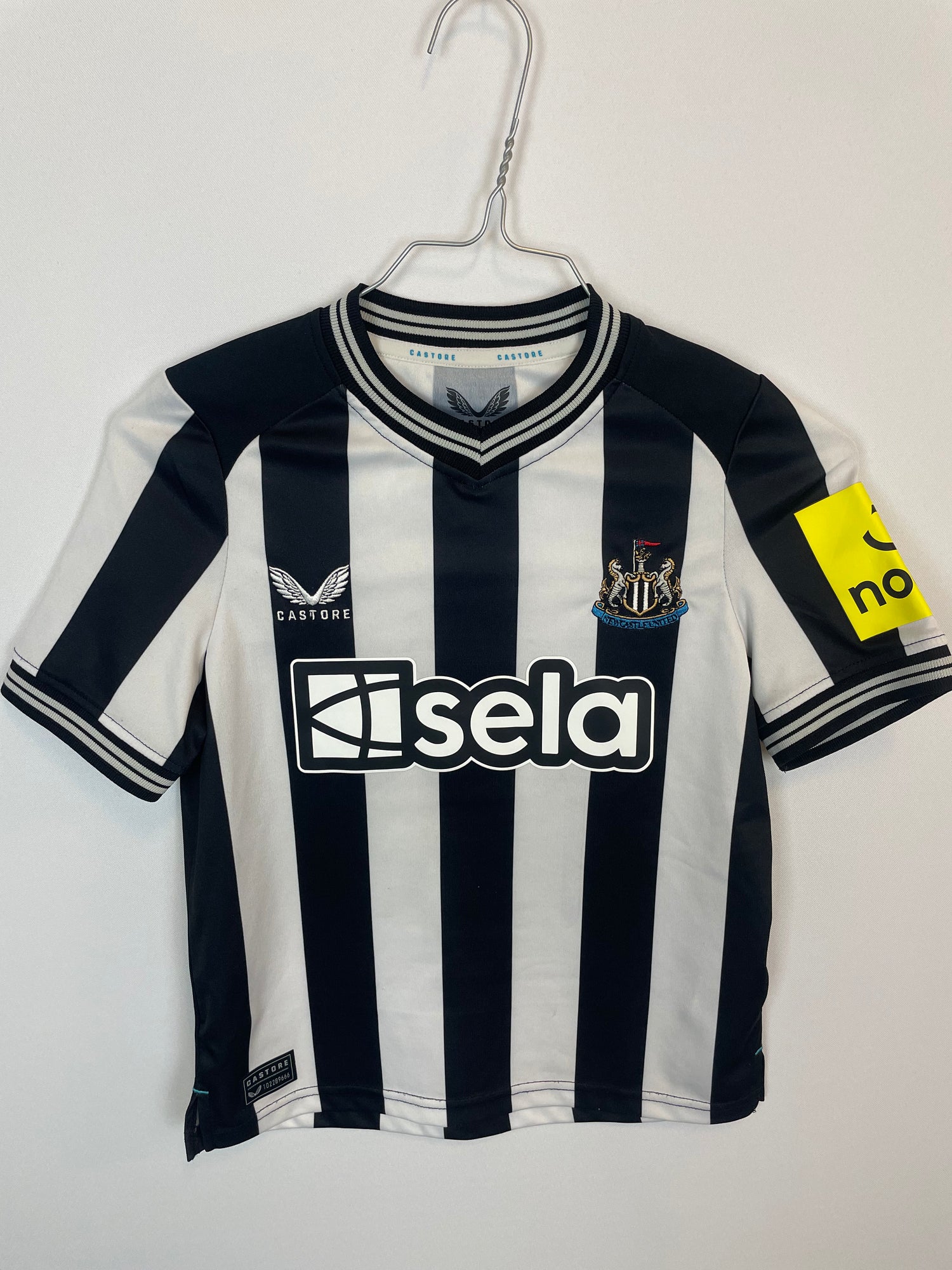 Harvey Barnes Newcastle United 23/24 hjemmebanetrøje - 9/10 år