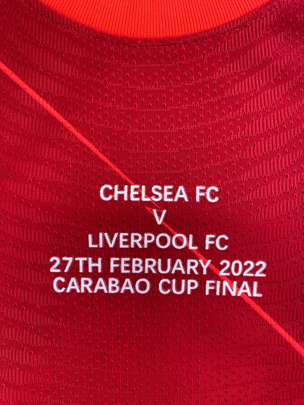 Virgil van Dijk Liverpool 21/22 Player Issue - S