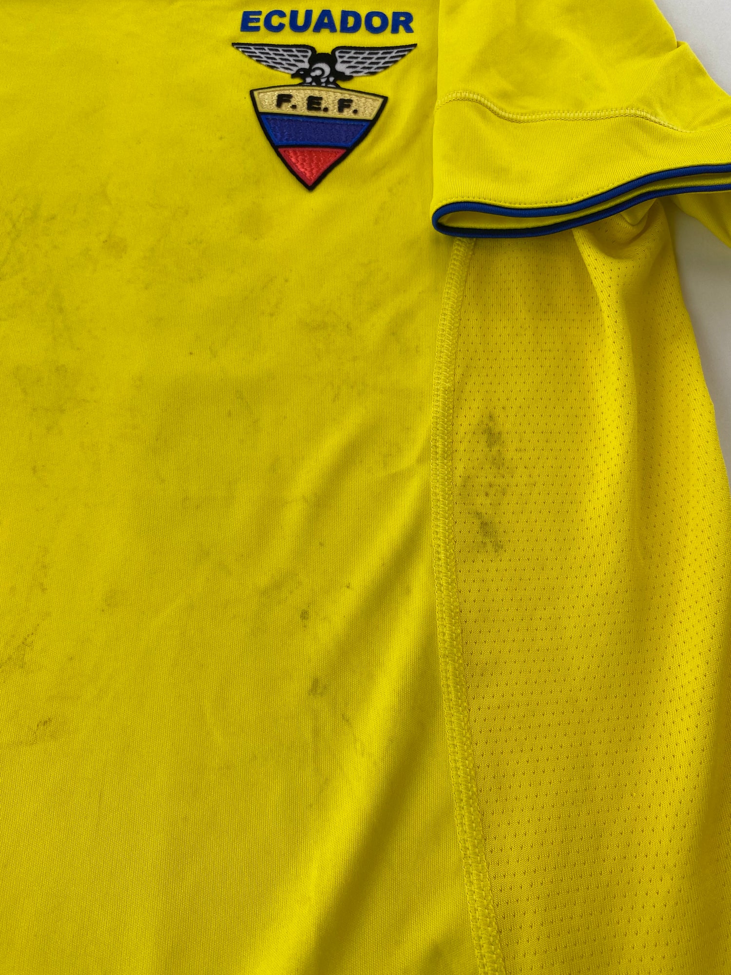 Antonio Valencia Ecuador 11/12 - M