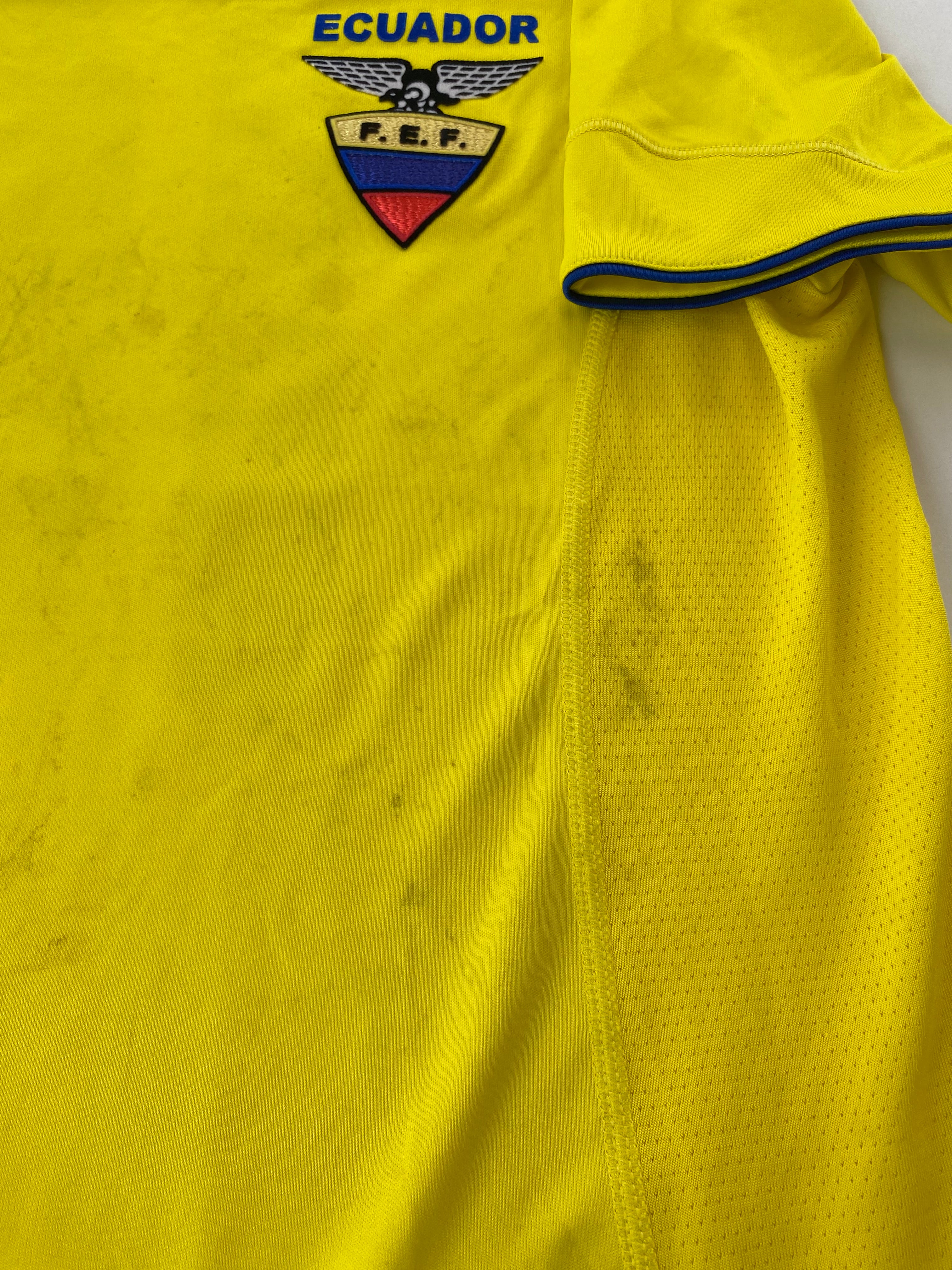 Antonio Valencia Ecuador 11/12 - M