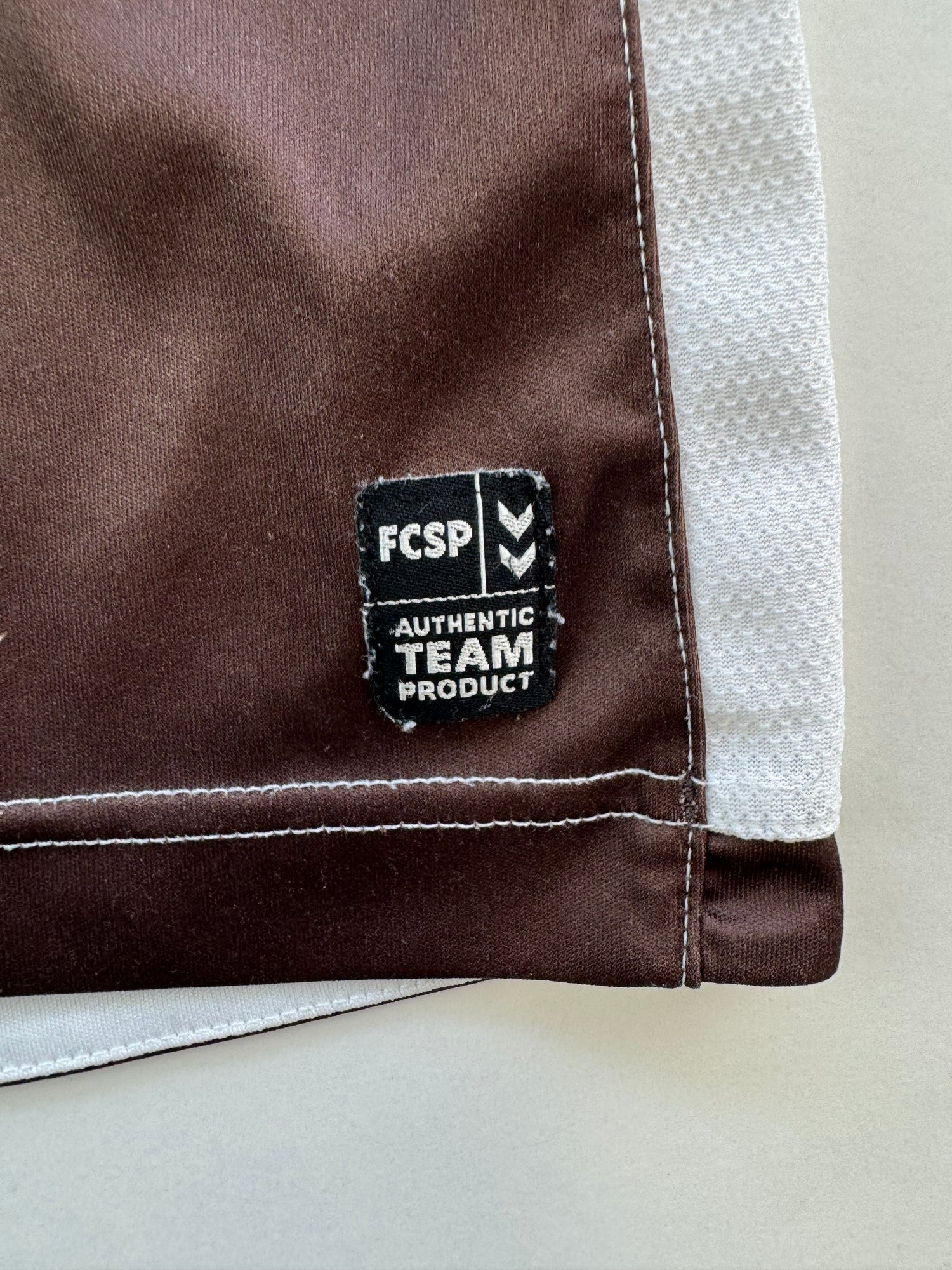St Pauli 15/16 - L
