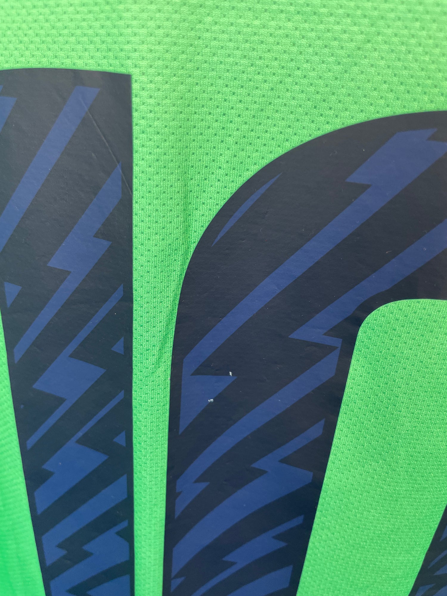 Lionel Messi Barcelona Auswärtstrikot 10/11, langärmlig - Größe L